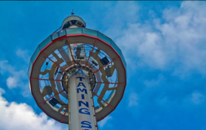 말레이시아 : 메나라 타밍 사리 회전 전망대 (말라카 타워)