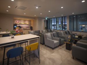 오사카 우메다 시티 터미널 : 플라자 프리미엄 라운지 서비스 