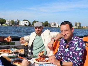 암스테르담 운하 피자 크루즈 티켓