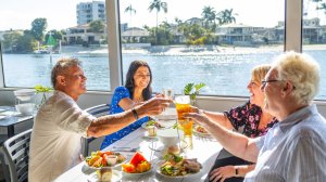 [서퍼스 파라다이스 출발] 씨월드 골드코스트 크루즈 뷔페 런치 크루즈