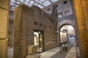  (로마)나보나 지하 광장