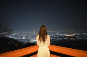 (한국어가이드) 치앙마이 반캉왓 + 도이수텝 사원 야경 조인 투어