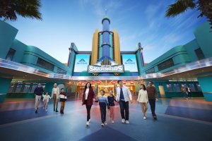 콤보:  겐팅 스카이월드 + 스카이트로폴리스 실내 테마파크 + 겐팅 하이랜드 프리미엄 아울렛 케이블카