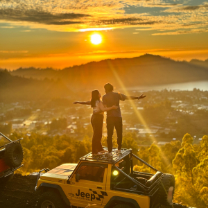 (한국어가이드) 발리 바투르산 일출 지프 + 플로팅 템플 + 커피 농장 단독 투어