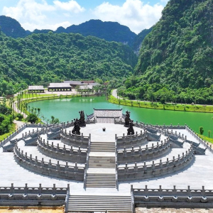(한국어가이드) 퉁우이 + 바이딘 사원 + 호아루 올드타운 단독투어 / 하노이 출발
