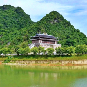 (한국어가이드) 퉁우이 + 바이딘 사원 + 호아루 올드타운 단독투어 / 하노이 출발