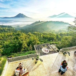 (한국어가이드) 발리 바투르산 일출 지프 + 블랙라바 + 낀따만이 카페 단독 투어